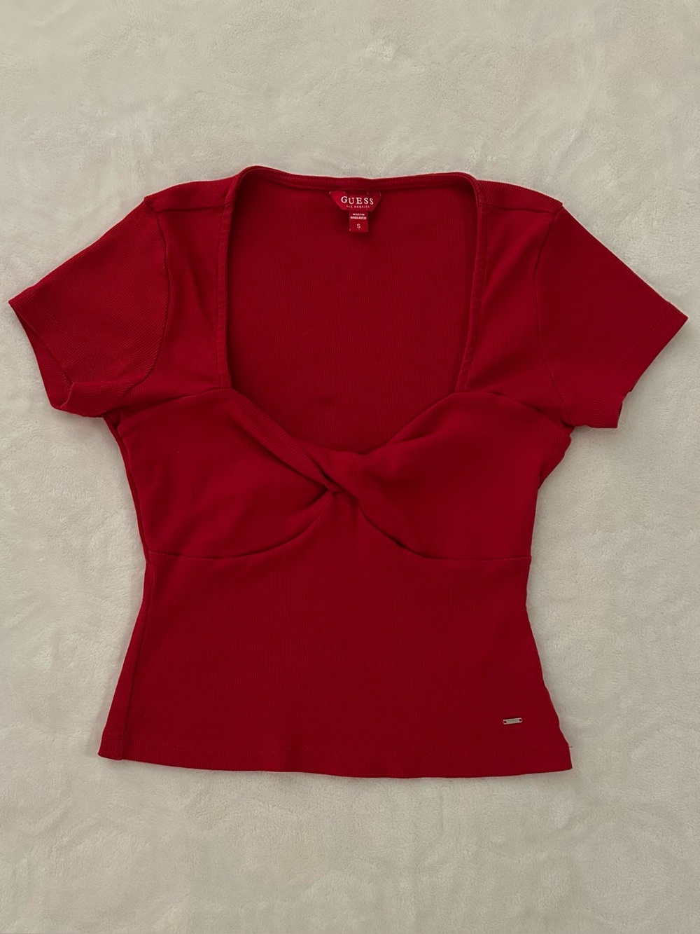GUESS Red Twist-Front Ribbed Tee